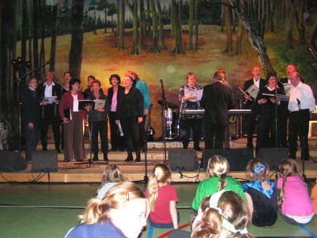 Optreden van de Humsingers (28 dec 2004)