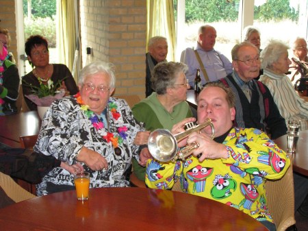 Carnavalsvereniging De Blauwe Snep uit Drempt bij Hyndendael in Hummelo