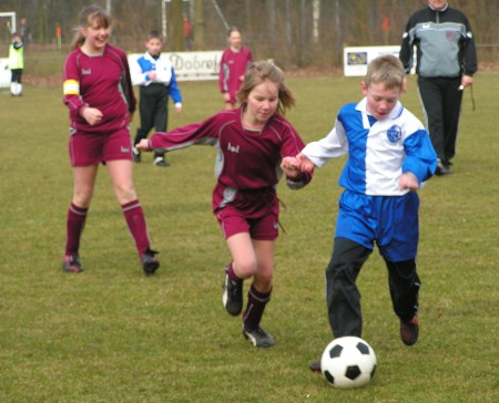 Meisjesteam voetbalvereniging HC'03