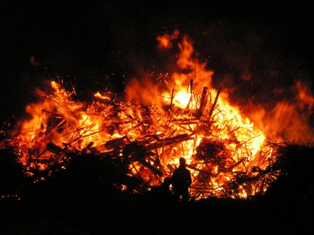 Paasvuur in Hummelo 2006