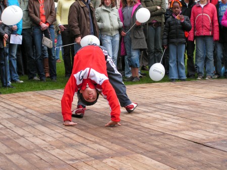 Breakdance op Koninginnedag in Velp