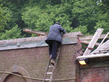 Openluchtspel 'Nie-jer wetse fratsen' in Hummelo