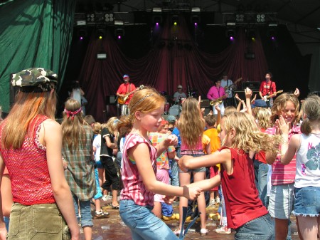 Blagenrock met Normaal in Toldijk