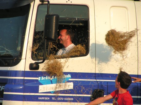 HØKEN met Jovink en Normaal in Toldijk