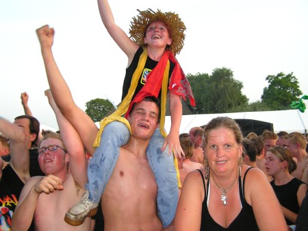 HØKEN met Jovink en Normaal in Toldijk