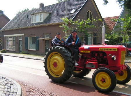 Keppeltoertocht voor oldtimertractoren (27-08-2006)