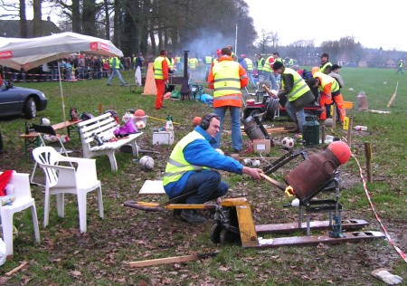 Carbidschieten Hummelo 2006 (Foto: Harold Pelgrom)