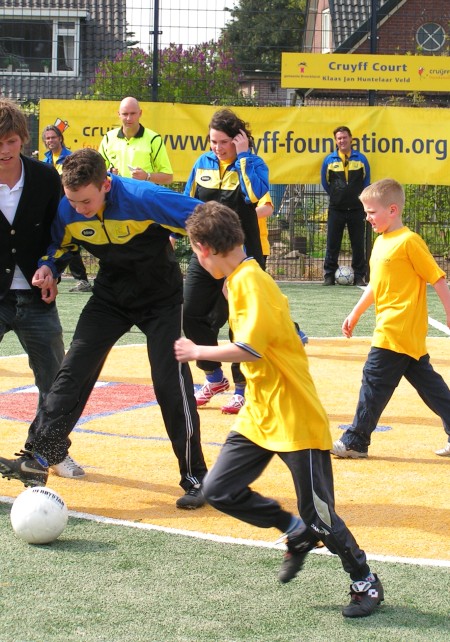 Opening Cruijff Court in Hummelo (2007-03-19)