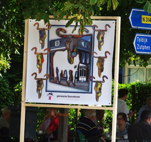 De Spaanse Wielerwedstrijd "De Vuelta" komt dit jaar door Nederland, o.a. door de gemeente Bronckhorst