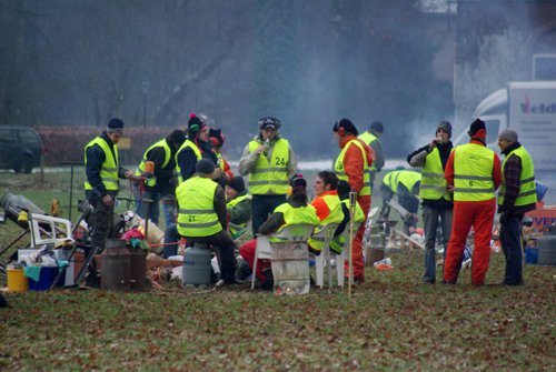 Carbidschieten op oudejaarsdag in Hummelo