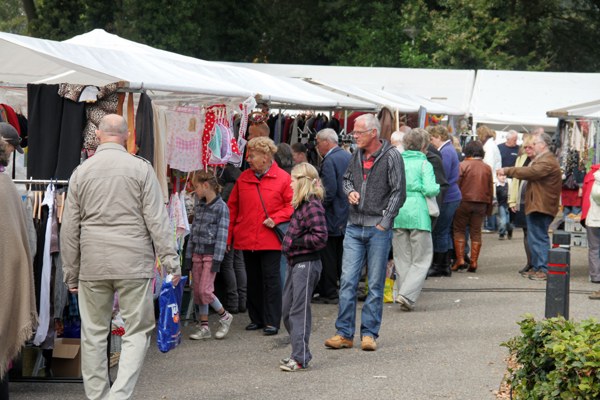 Rommelmarkt Hummelo's Gemengd Koor