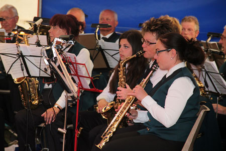 Circusfestival De Woordhof en muziekvereniging De Eendracht