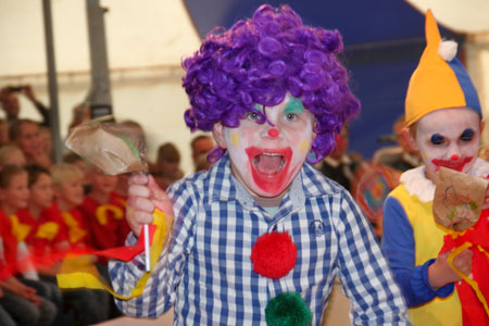 Circusfestival De Woordhof en muziekvereniging De Eendracht