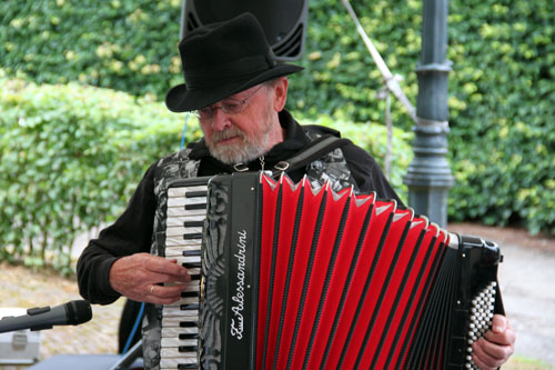 Keppel Cultuur 2011: Di Mechaje, Klezmerband