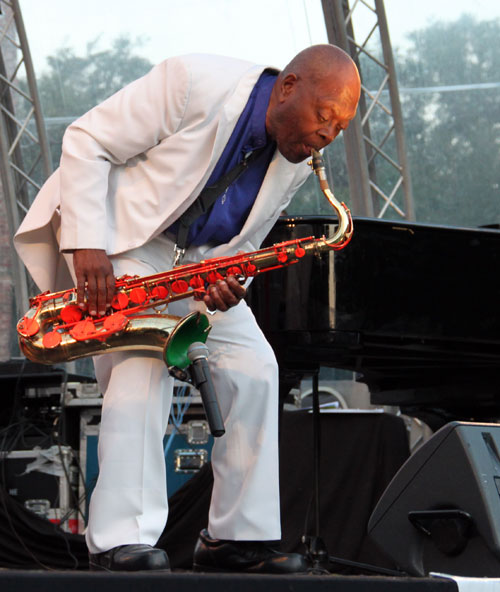saxofonist Big Jay McNeely (Jazztime at the Keppel Castle 2011)