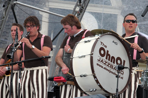 OhnO! Jazzband (Jazztime at the Keppel Castle 2011)