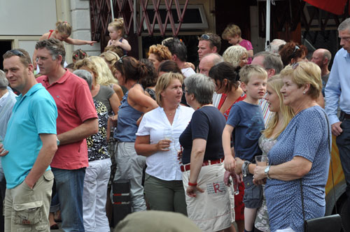 Opening verbouwde café 'FF naar Steef'