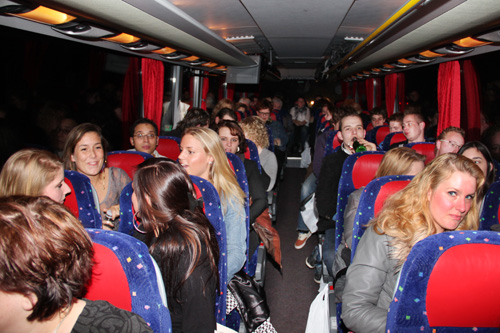 MaDiWoDoBus op weg vanuit Hummelo naar MaDiWoDoVrijdagShow in Almere