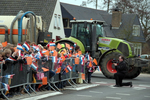 Koningin Beatrix op bezoek in Toldijk (Toldiek)