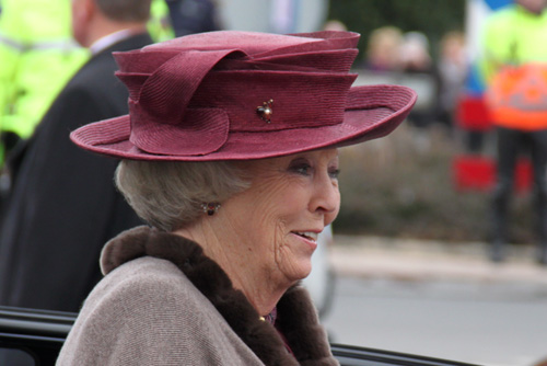 Koningin Beatrix op bezoek in Toldijk