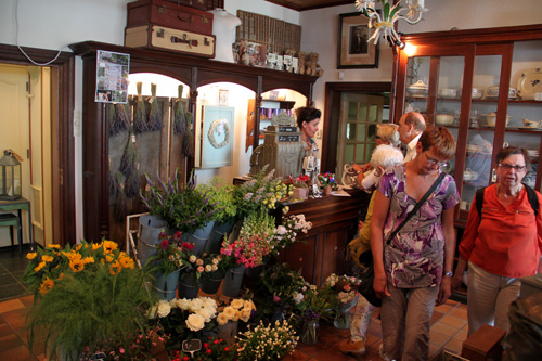 Brocante markt tijdens Vive la France in Hummelo