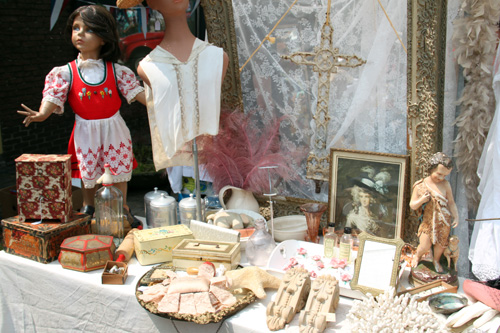 Brocante markt tijdens Vive la France in Hummelo