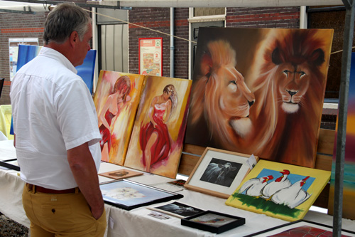 Brocante markt tijdens Vive la France in Hummelo