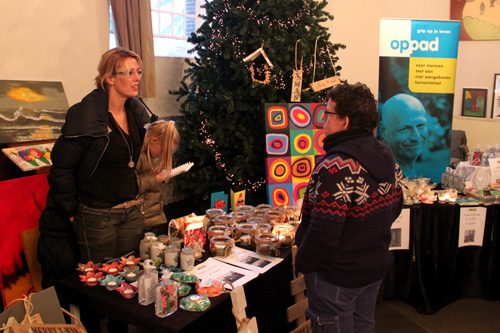 Kerstmarkt in de Dorpsstraat in Hummelo