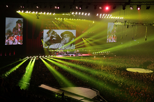 Afscheidsconcert Normaal in Gelredome in Arnhem