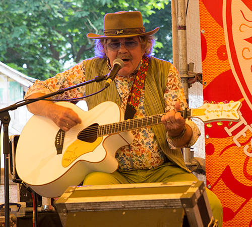 De Pensionados tijdens festival Mañana Mañana 2016 in Hummelo