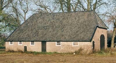 De oude doorrijschuur (Foto: Harold Pelgrom, 2003)